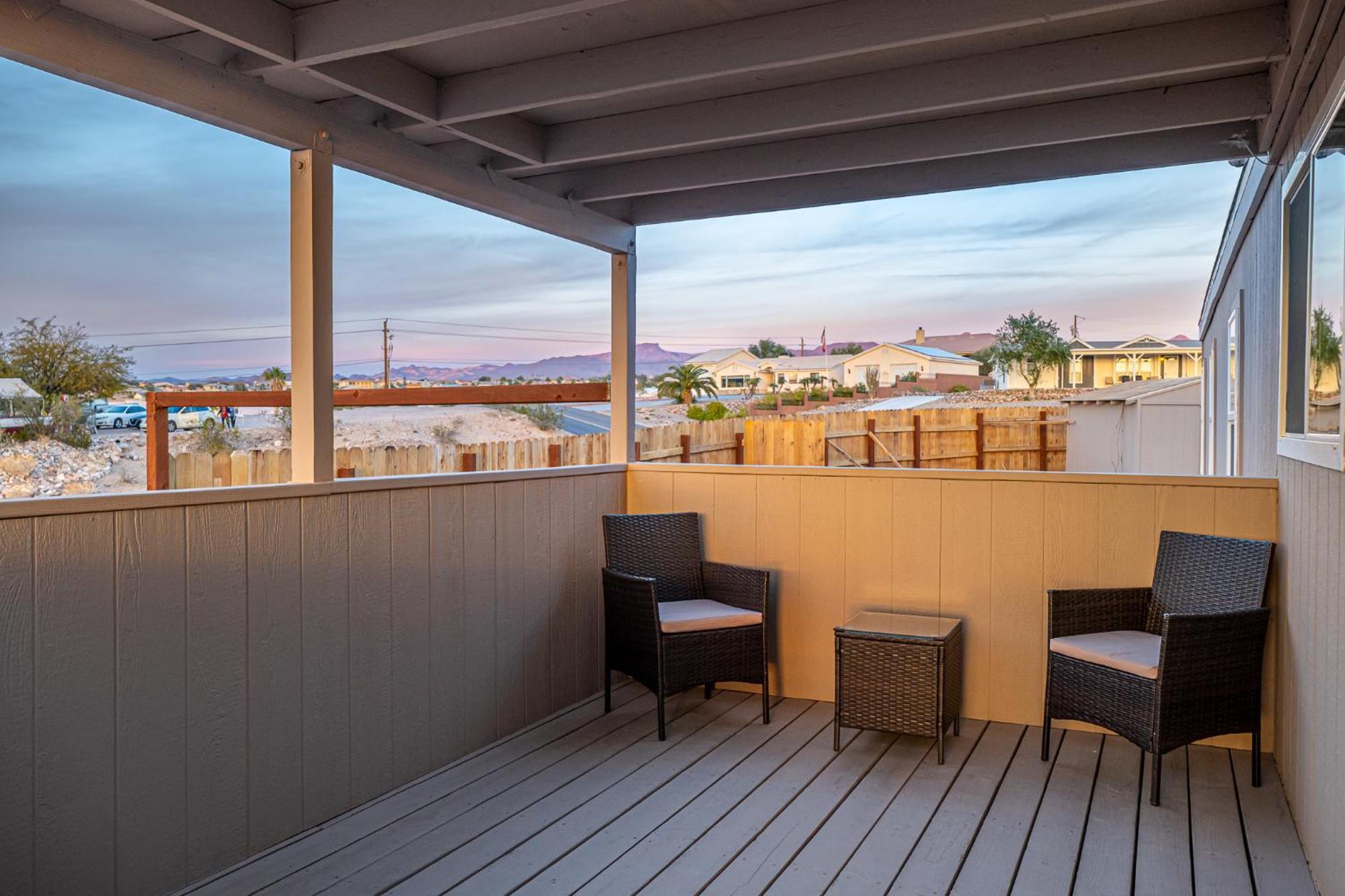 Magnificent & Tranquil Home, Mountain Views , 8 Mins To Casinos & River, Fire Pit, Bbq Bullhead City Esterno foto